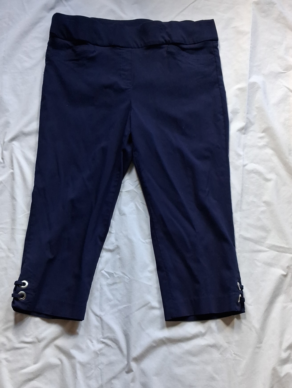Kim Rogers Navy Capri Bermuda Shorts with Grommet Trim